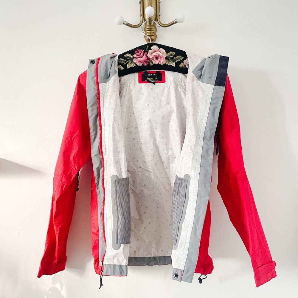 Red Wind Breaker - Picture 3 of 3